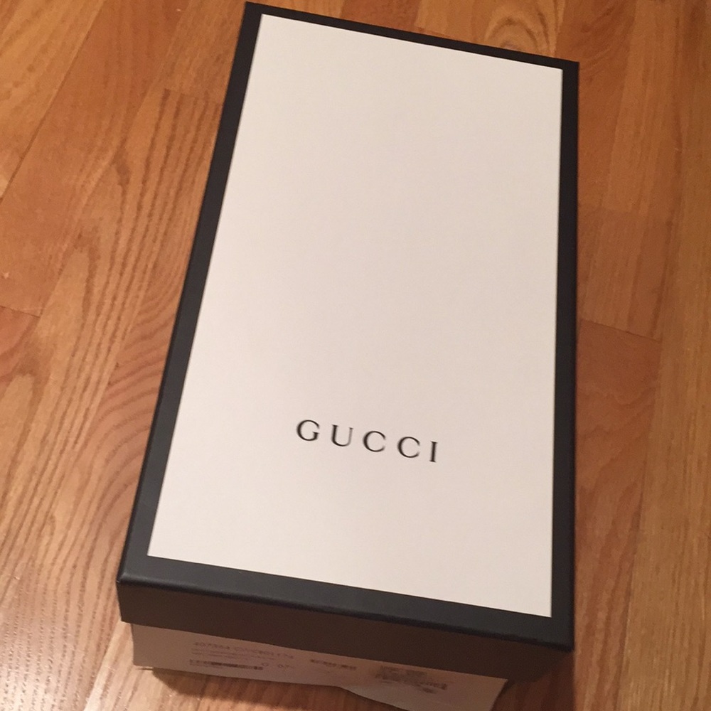 Gucci Men Shoes Box